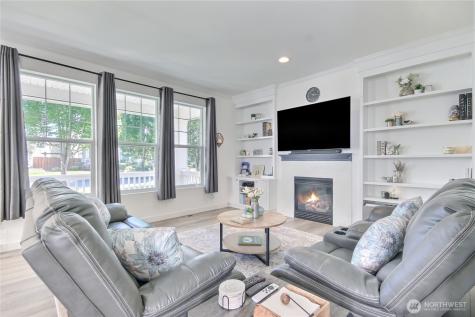 802 62nd Street SE Auburn WA 98092