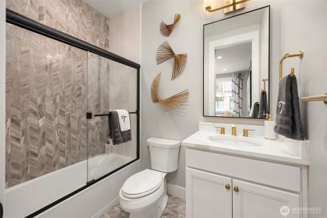 13352 NE 175th Place Woodinville WA 98072