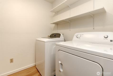 2431 S 248th Street Kent WA 98032