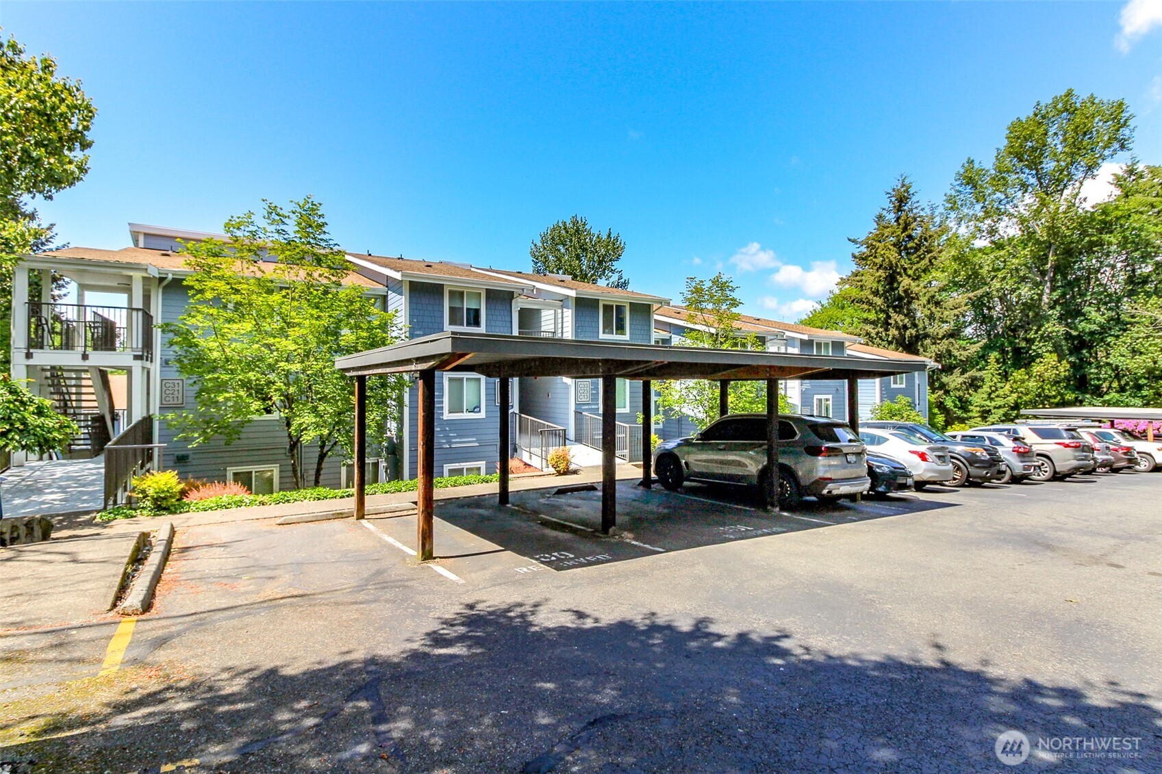 2431 S 248th Street Kent WA 98032