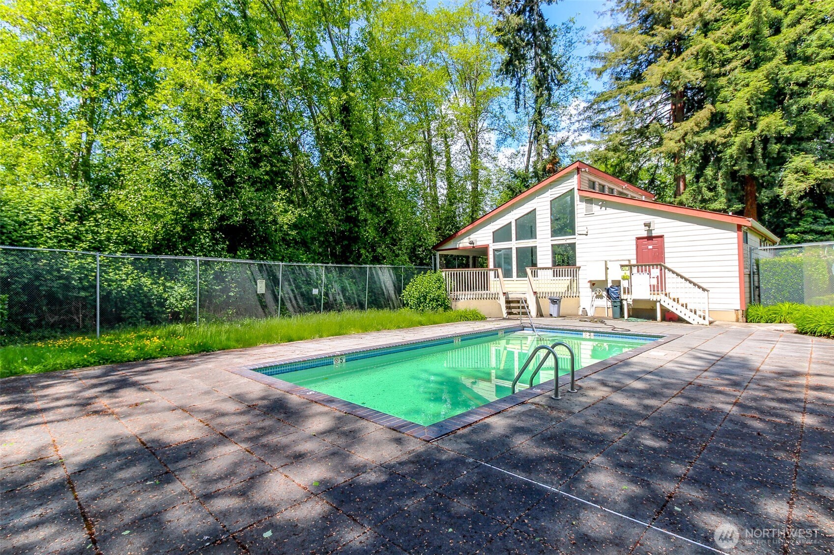 2431 S 248th Street Kent WA 98032
