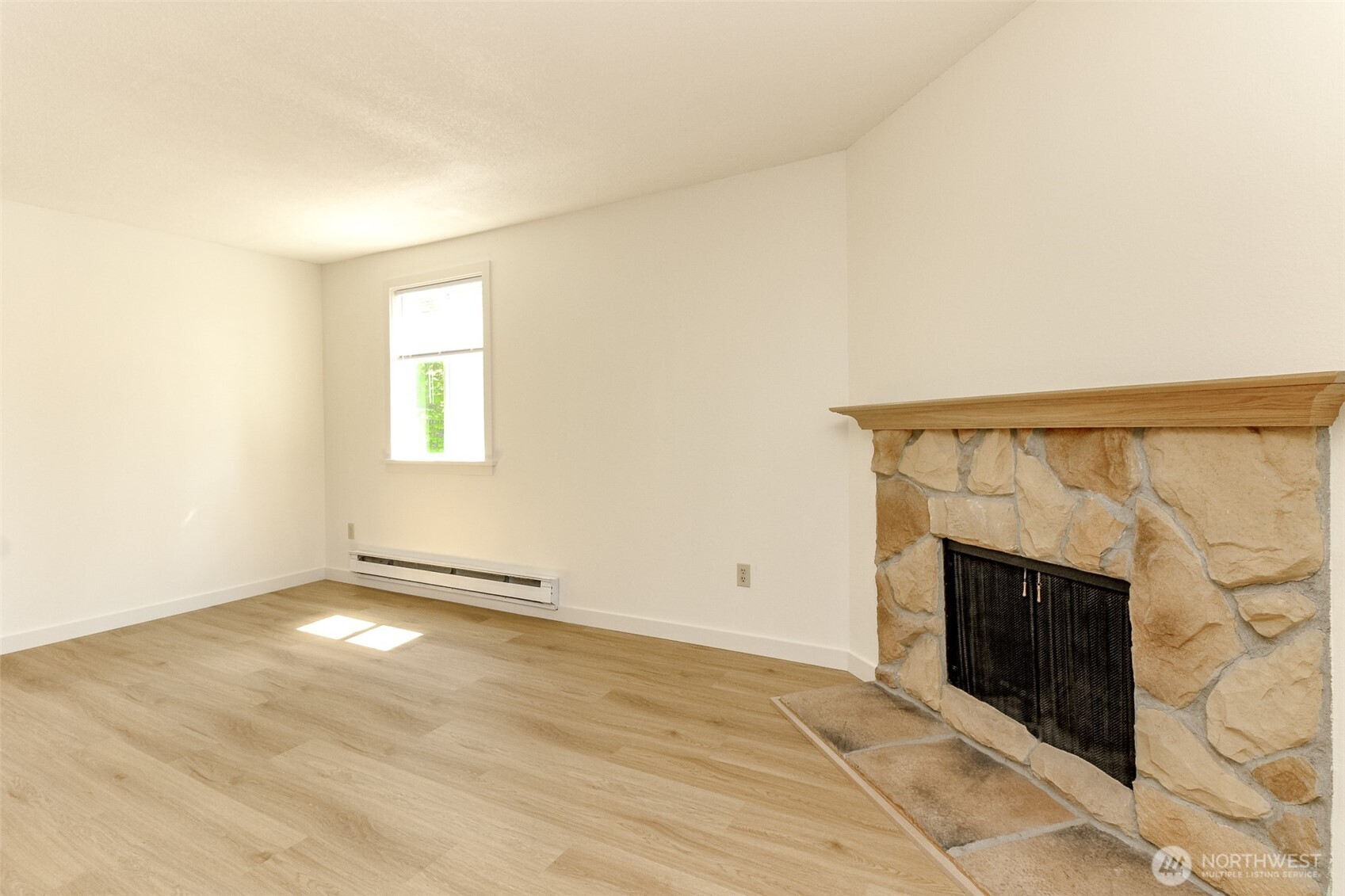 2431 S 248th Street Kent WA 98032