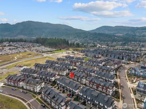 964 7th Avenue NE Issaquah WA 98029