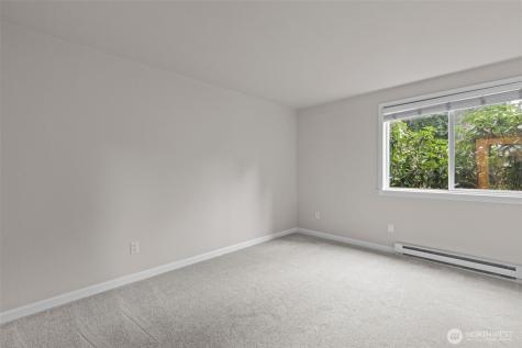 10014 NE 127th Place Kirkland WA 98034