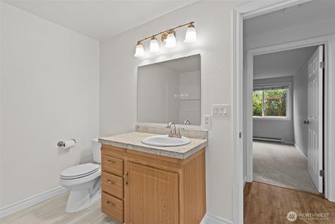 10014 NE 127th Place Kirkland WA 98034