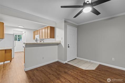 10014 NE 127th Place Kirkland WA 98034
