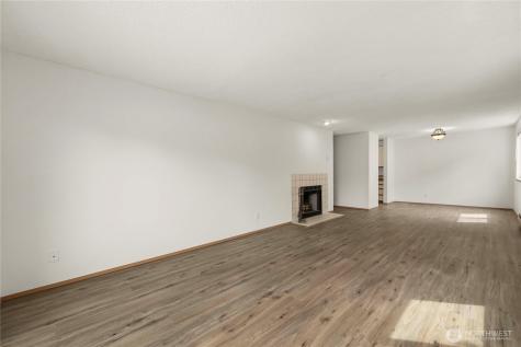 1239 SW 132nd Lane Burien WA 98146
