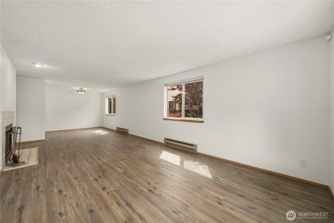 1239 SW 132nd Lane Burien WA 98146