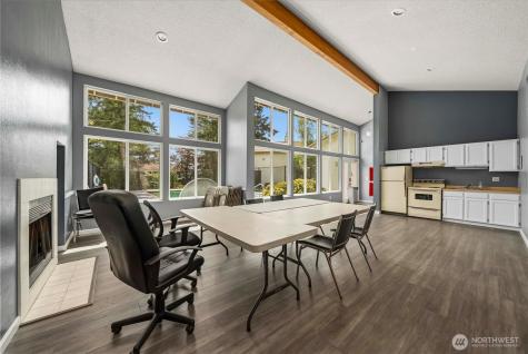 1239 SW 132nd Lane Burien WA 98146