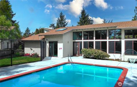 1239 SW 132nd Lane Burien WA 98146