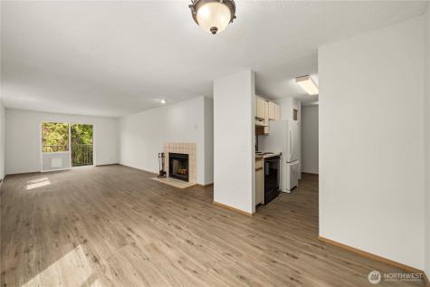 1239 SW 132nd Lane Burien WA 98146
