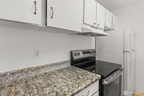 31003 14th Avenue S Federal Way WA 98003