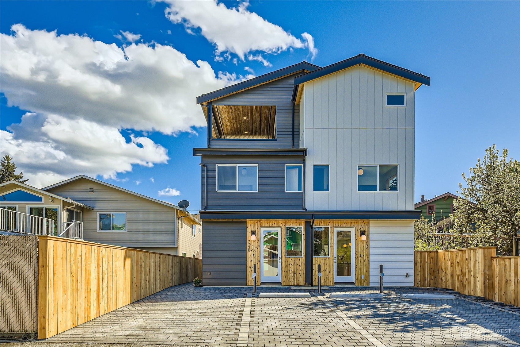732 N 67th Street Seattle WA 98103