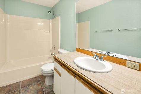1836 25th Avenue Seattle WA 98122