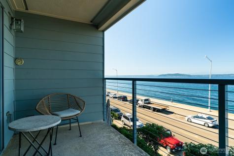 2200 Alki Avenue SW Seattle WA 98116