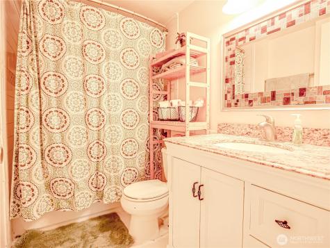 8609 Zircon Drive SW Lakewood WA 98498