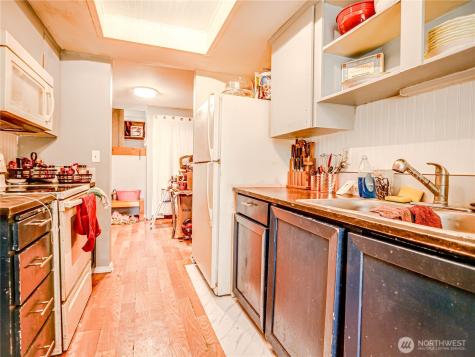 8609 Zircon Drive SW Lakewood WA 98498