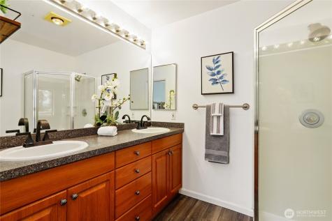 9009 Avondale Road NE Redmond WA 98052