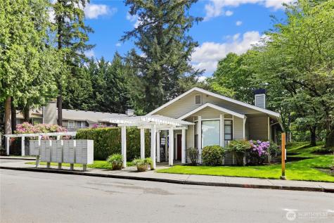 9009 Avondale Road NE Redmond WA 98052