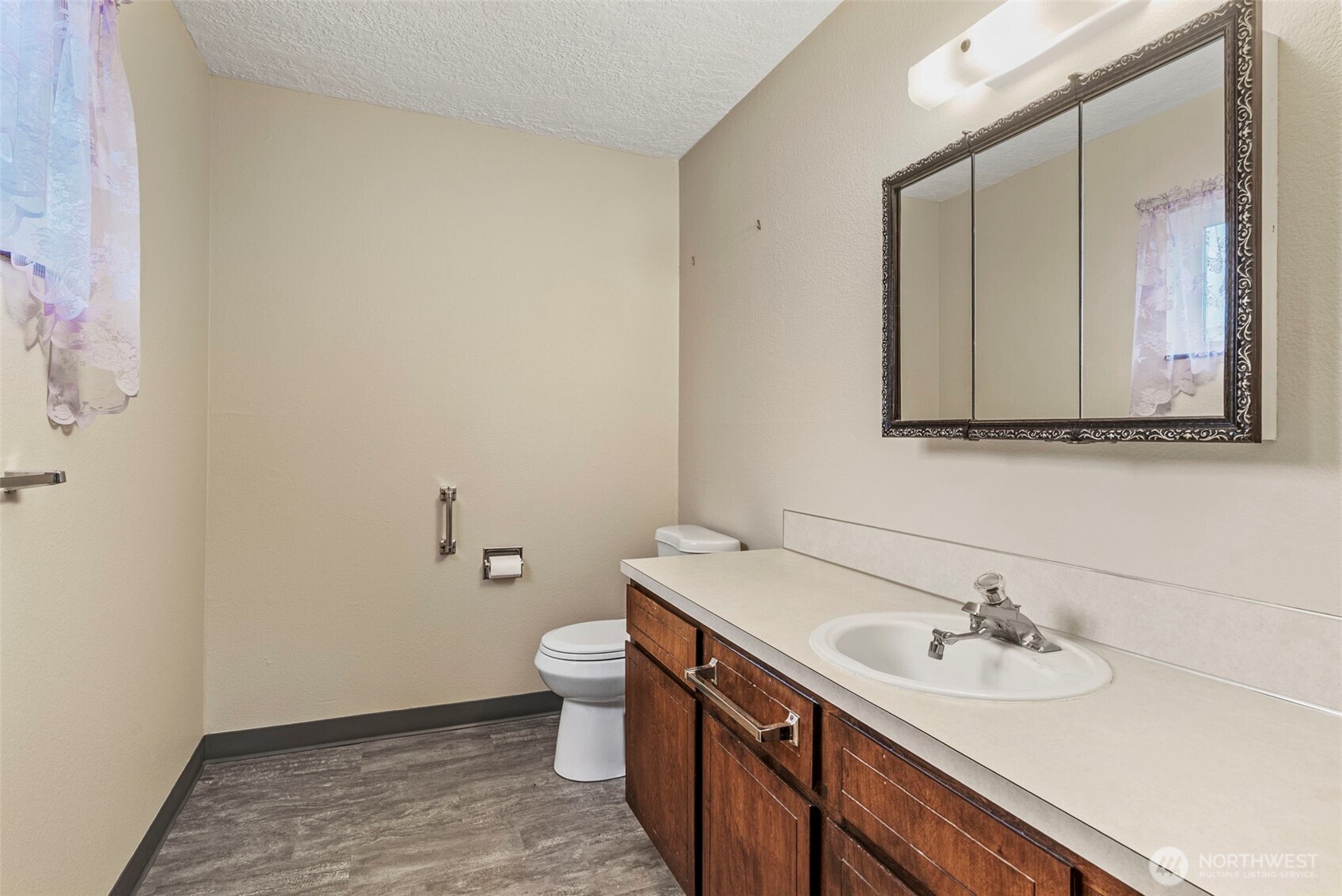 2005 Tibbetts Drive Longview WA 98632