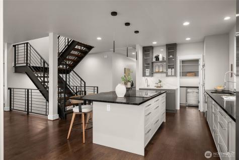 6038 50th Avenue NE Seattle WA 98115