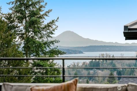 6038 50th Avenue NE Seattle WA 98115