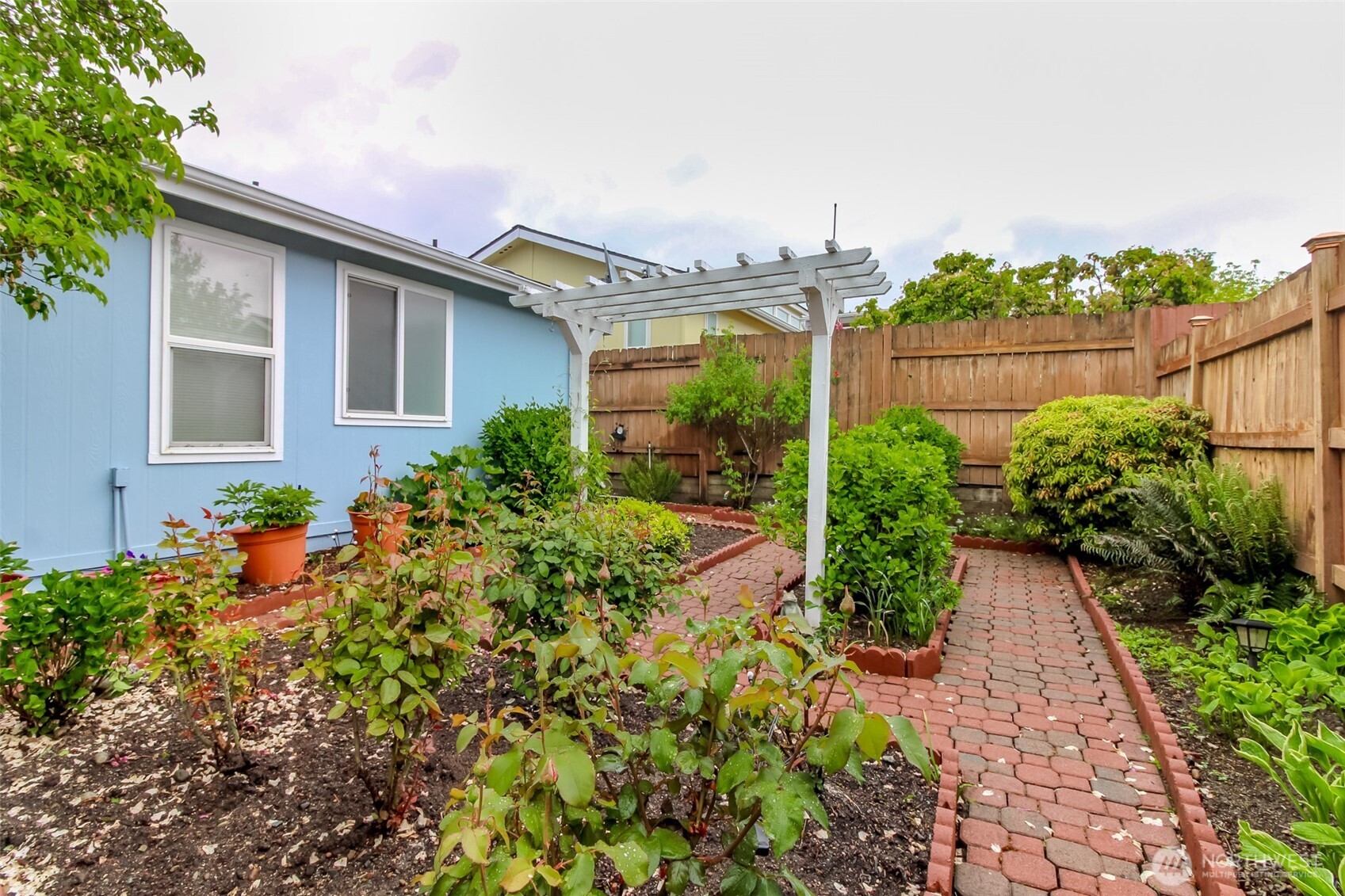 24058 222nd Avenue SE Maple Valley WA 98038