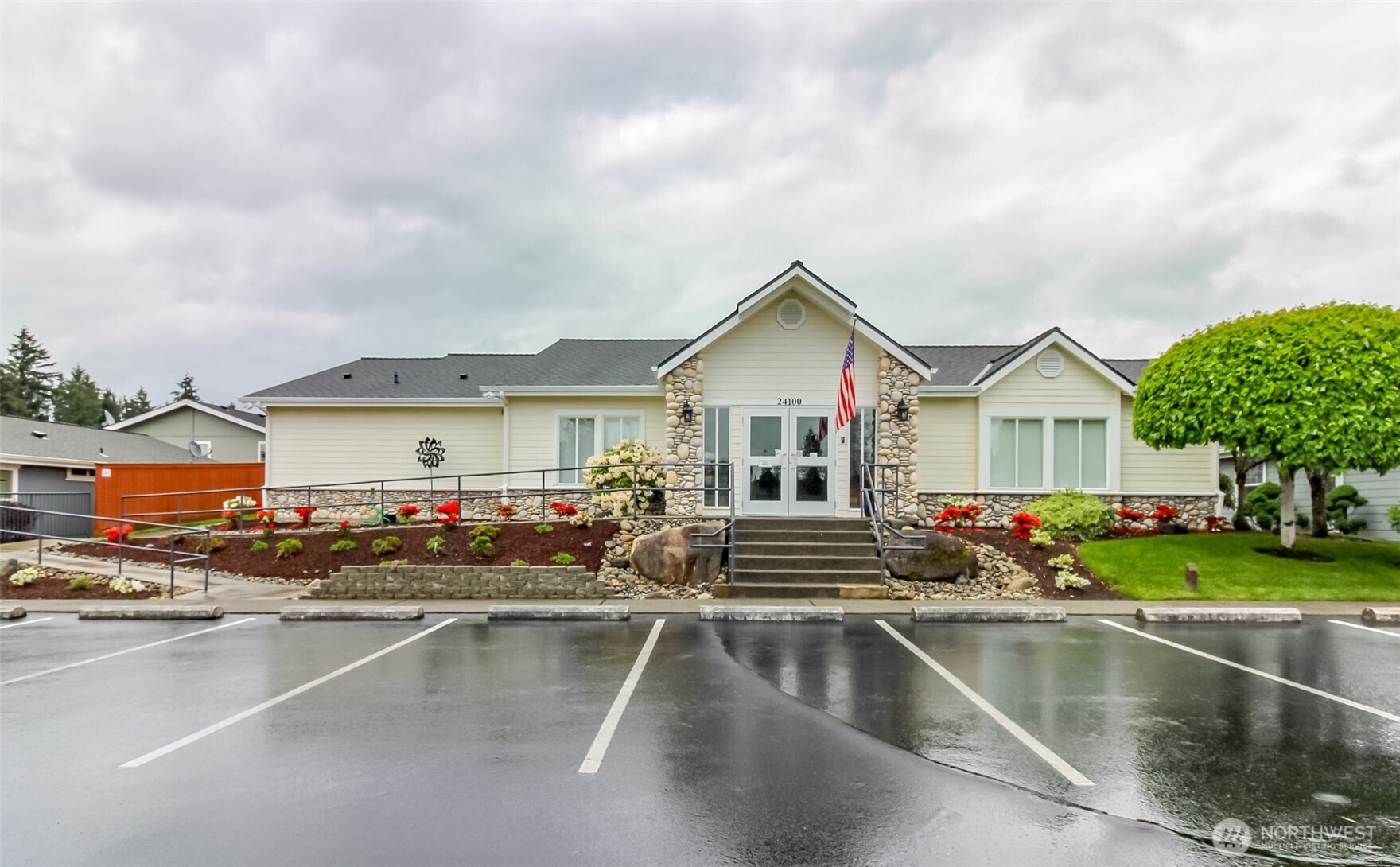 24058 222nd Avenue SE Maple Valley WA 98038