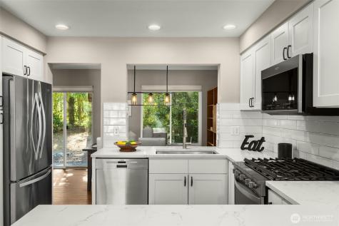 3752 257th Avenue SE Sammamish WA 98029