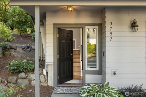 3752 257th Avenue SE Sammamish WA 98029