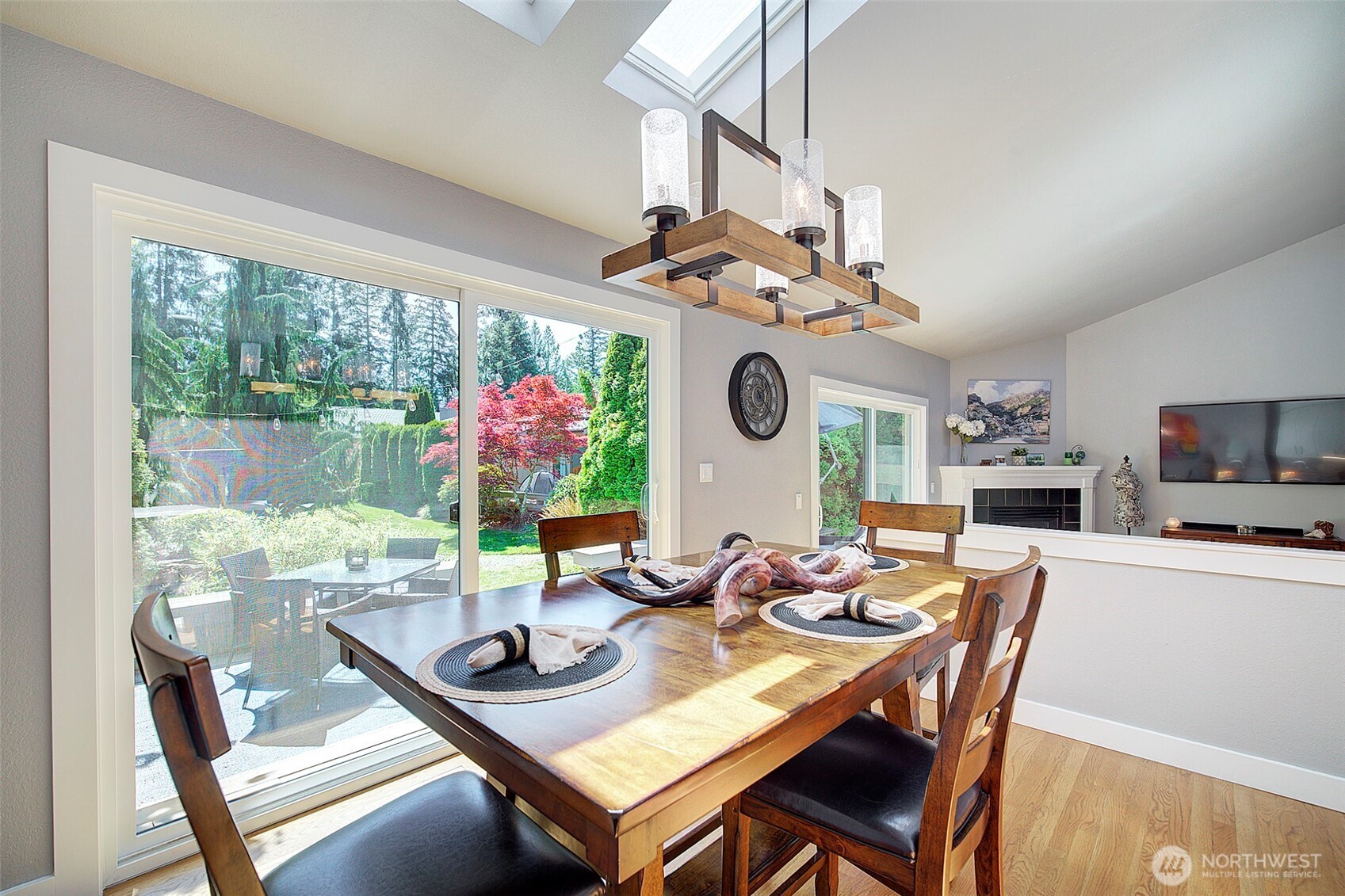 2013 210th Circle NE Sammamish WA 98074