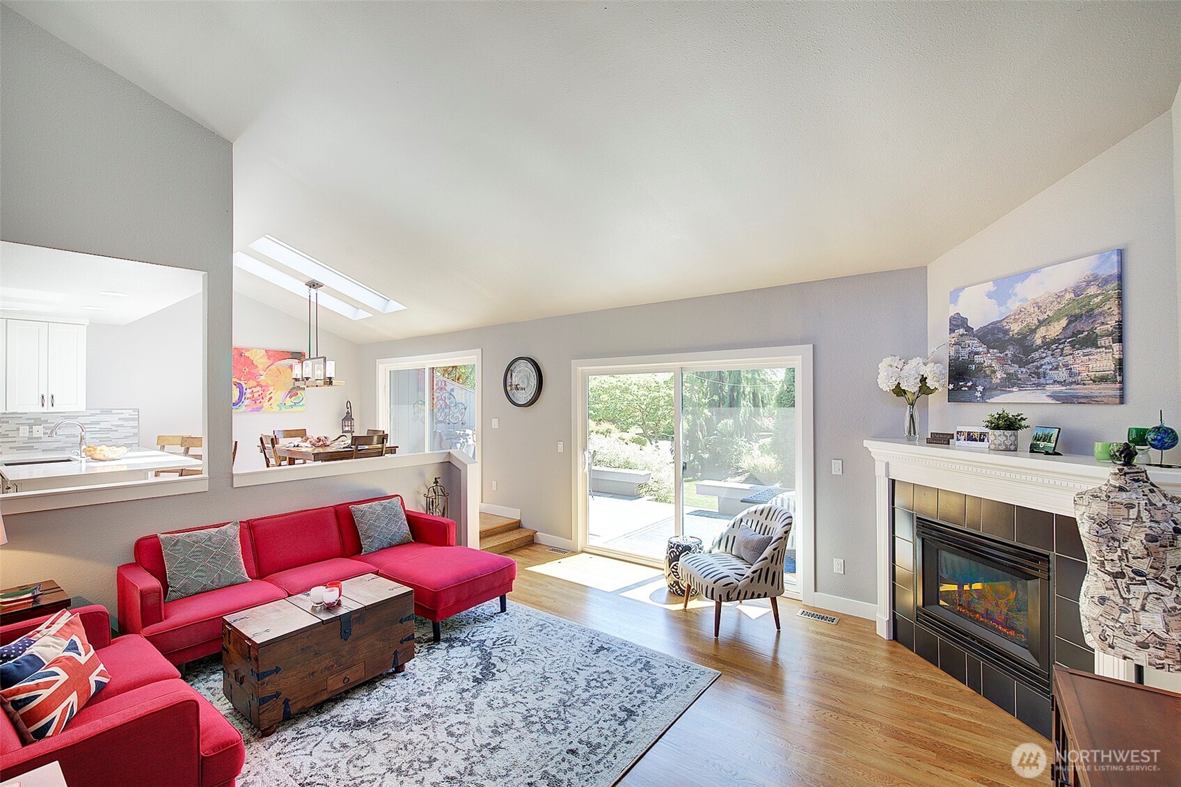 2013 210th Circle NE Sammamish WA 98074