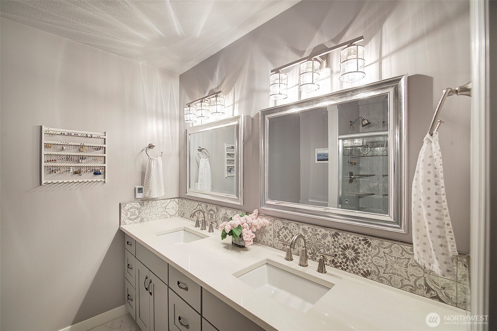 2013 210th Circle NE Sammamish WA 98074