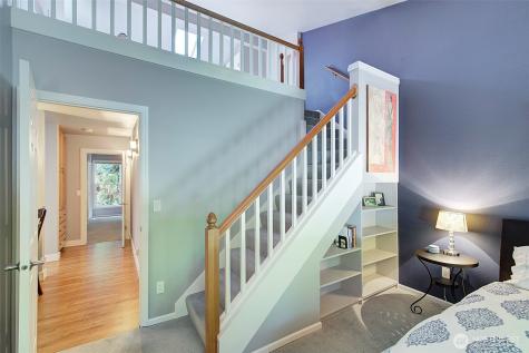 2013 210th Circle NE Sammamish WA 98074