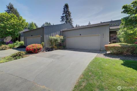 2013 210th Circle NE Sammamish WA 98074