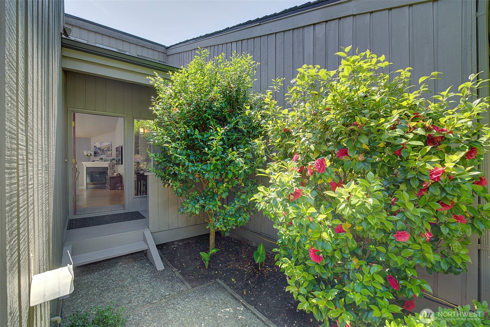 2013 210th Circle NE Sammamish WA 98074