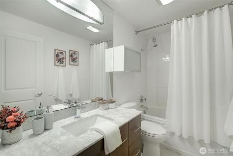 11058 NE 33rd Place Bellevue WA 98004
