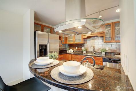 11058 NE 33rd Place Bellevue WA 98004