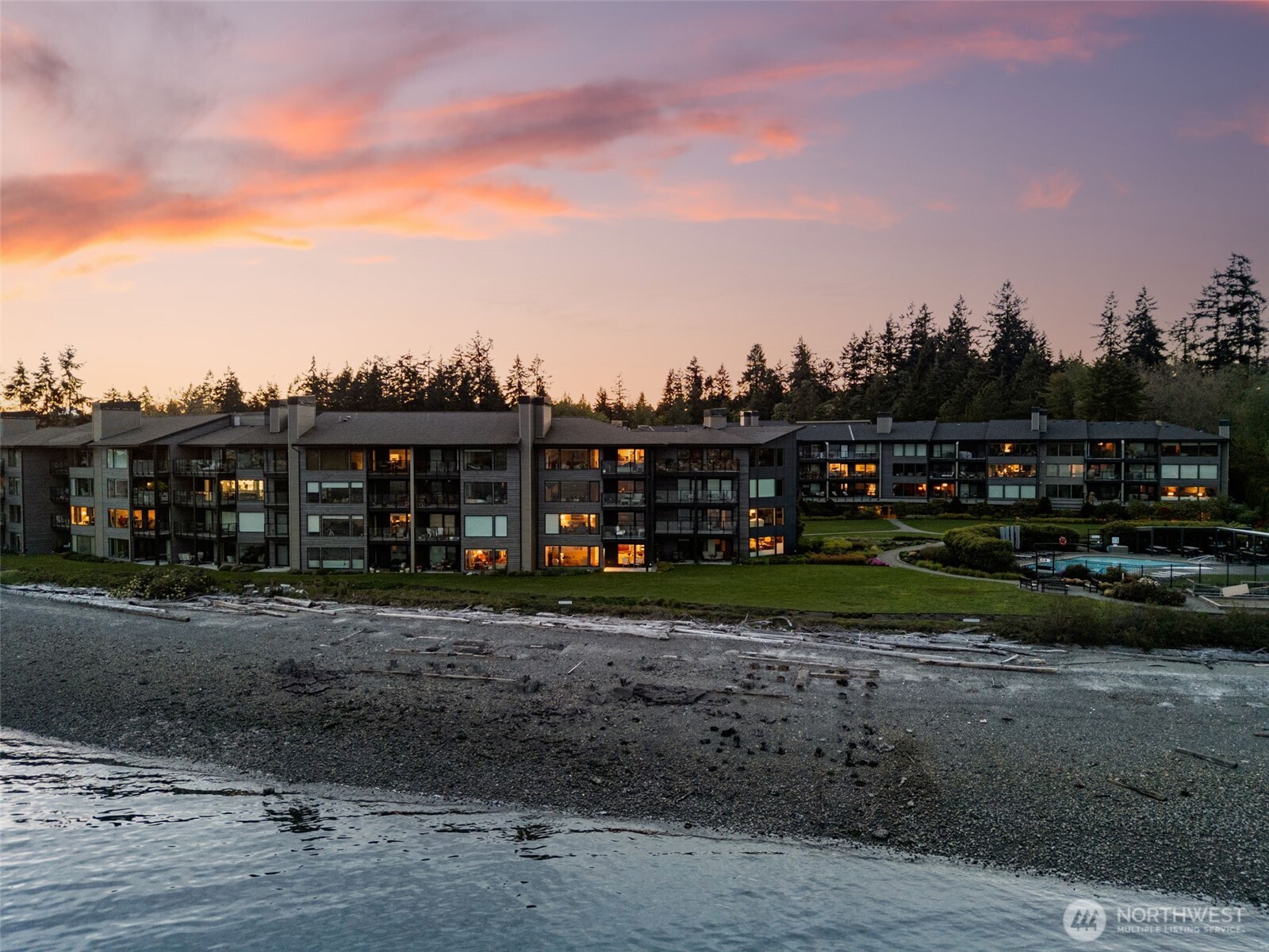 428 Harborview Drive SE Bainbridge Island WA 98110