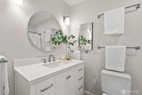 428 Harborview Drive SE Bainbridge Island WA 98110
