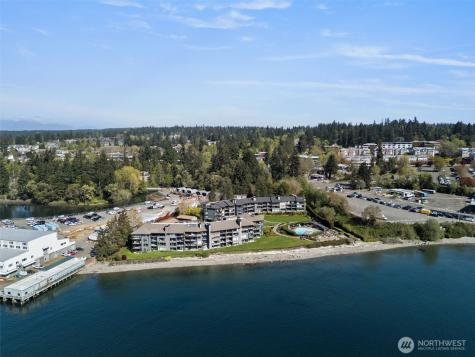 428 Harborview Drive SE Bainbridge Island WA 98110