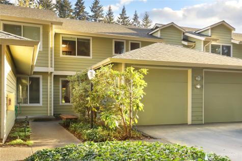 3957 NW Fairway Lane Bremerton WA 98312