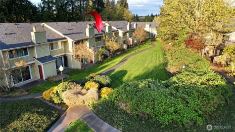3957 NW Fairway Lane Bremerton WA 98312