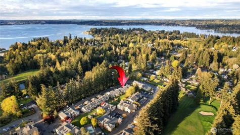 3957 NW Fairway Lane Bremerton WA 98312
