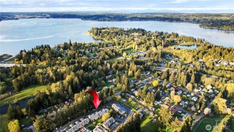 3957 NW Fairway Lane Bremerton WA 98312
