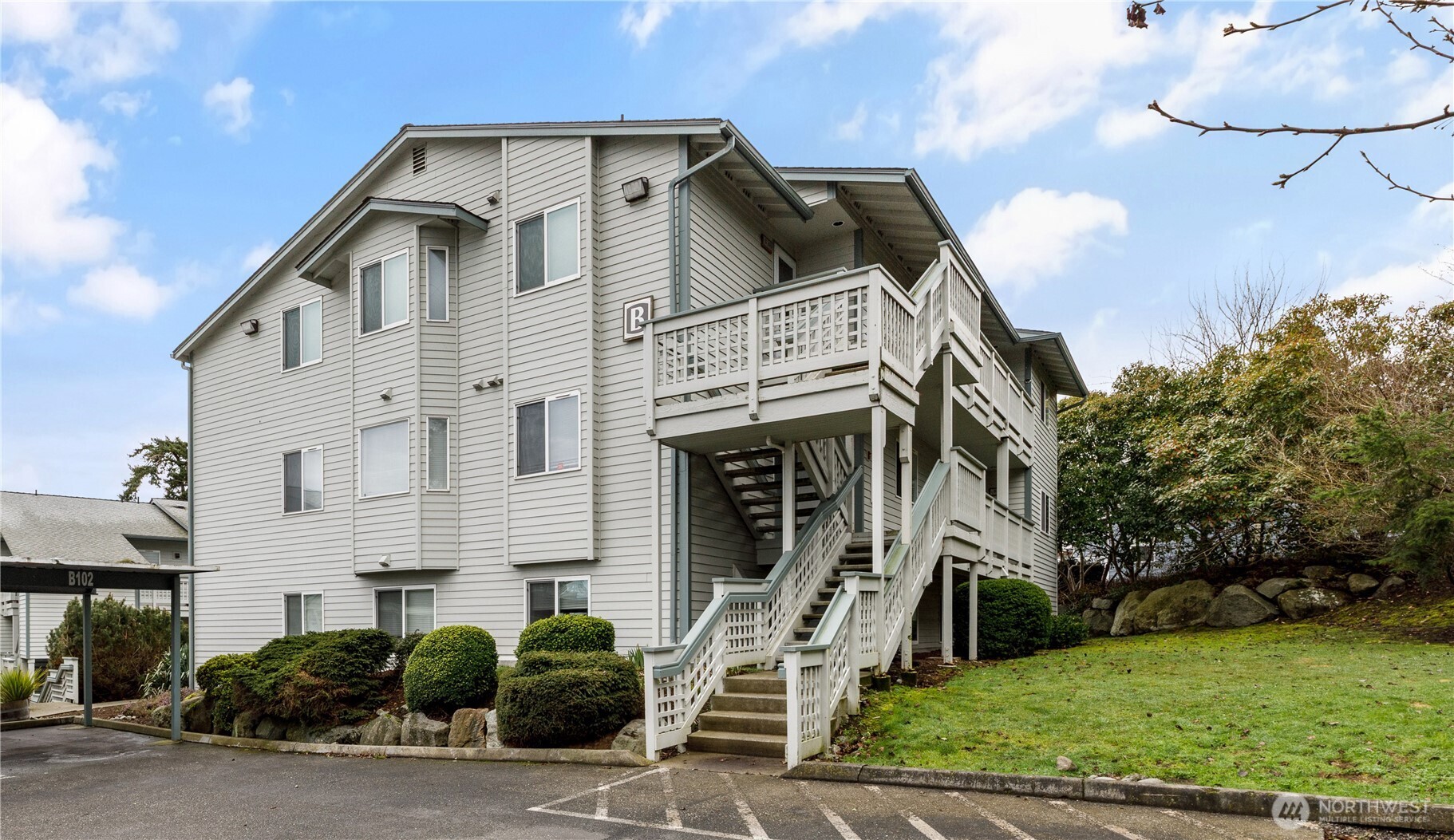 485 SW Bayshore Drive Oak Harbor WA 98277