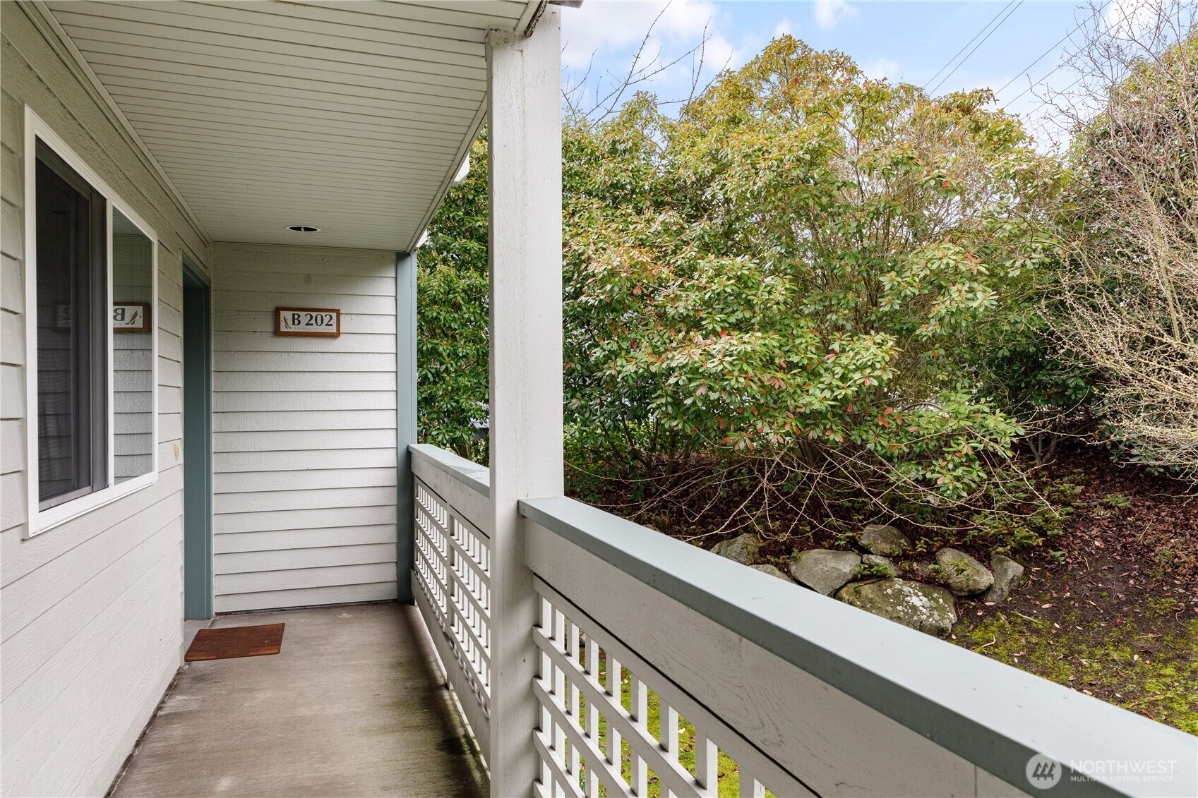 485 SW Bayshore Drive Oak Harbor WA 98277