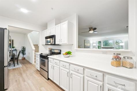 22454 SE 37th Terrace Issaquah WA 98029