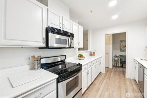 22454 SE 37th Terrace Issaquah WA 98029