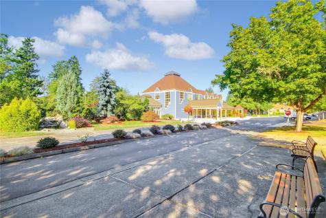 22454 SE 37th Terrace Issaquah WA 98029